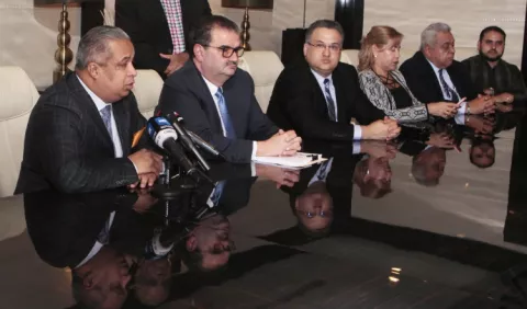 Presentarán querellas penales por falsedades sobre fallo en caso de Ricardo Martinelli