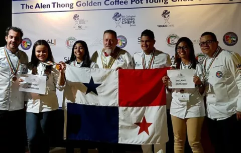 Panamá gana medalla de bronce en competencia culinaria en Abu Dabi