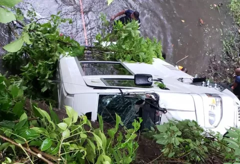 Dos mujeres y tres hombres perdieron la vida tras accidente de tránsito en Las Cumbres