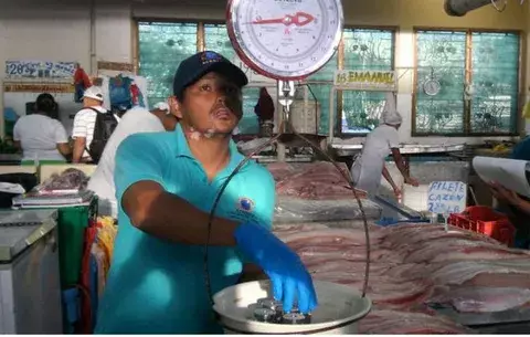ACODECO ha detectado seis irregularidades en la venta de pescados y mariscos
