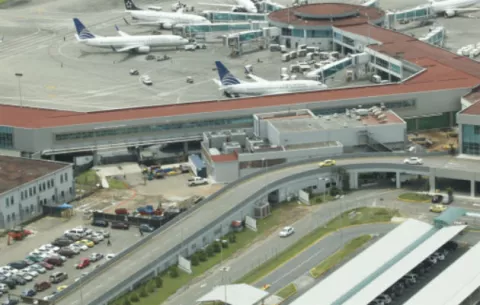 Analizan los desafíos de la carga aérea del mañana
