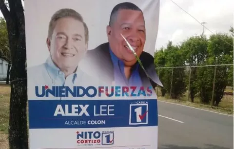 Cartel político de candidato a alcalde es vandalizado en la ciudad de Colón