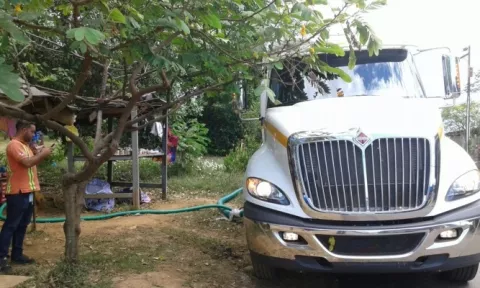 Carros cisternas del Idaan abastecen de agua hospitales  y centros de salud en David