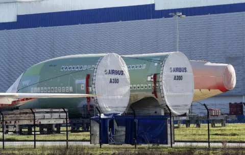 Airbus se despide de su avión gigante A380 por la falta de demanda