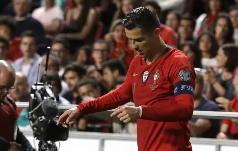 Cristiano Ronaldo podría perderse  el juego de ida ante el Ajax