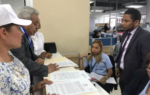 Solicitan que  Eduardo Valdés Escoffery y Alfredo Juncá se declaren impedidos en casos contra Ricardo Martinelli 