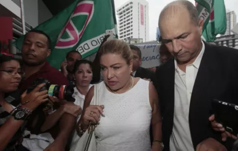 Planean fraude electoral tras impugnación de postulaciones de Ricardo Martinelli, Alma Cortés