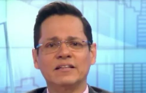 Álvaro Alvarado anuncia su salida del noticiero matutino luego de 30 años 