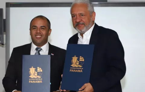 AMP y Canal de Panamá actualizan convenio de Ventanilla Única Marítima
