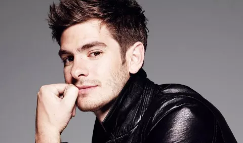 Andrew Garfield se enamora nuevamente