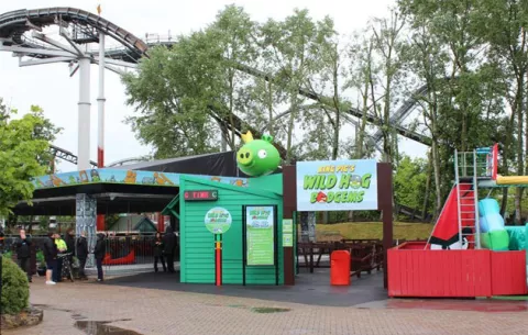 Parque Angry Birds Land abre con diversión para los niños y adultos