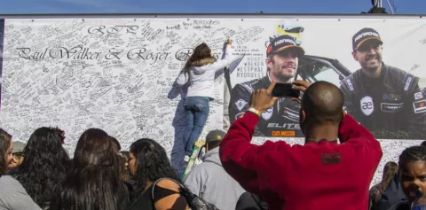 Demandan a Porsche por muerte de Walker