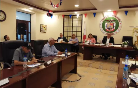 Ediles piden cancelar desfile de Navidad en el distrito de Arraiján