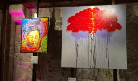 Colectiva 'Fusión 10', en Casco Antiguo, pondera la  figura humana y naturaleza