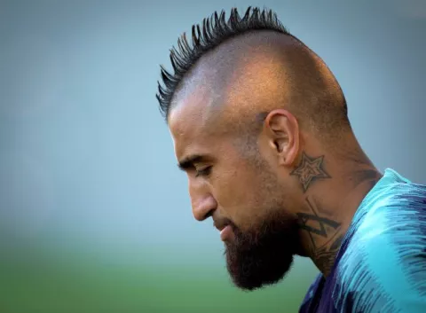 Arturo Vidal no encaja en Barcelona y desahoga su frustración en las redes sociales