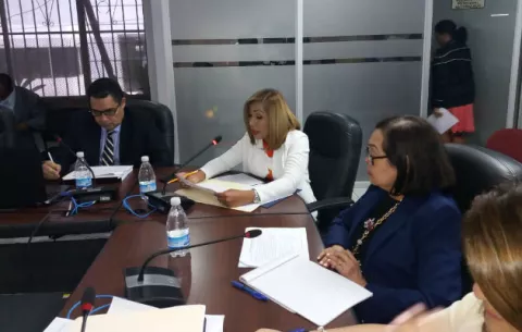Piden eliminar las planillas 080 y 172 de todas las instituciones del Estado