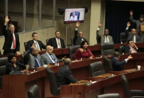 Llamado a sesiones extraordinarias, un esfuerzo innecesario