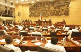 Diputados desconocen consenso en escogencia de jueces de paz  