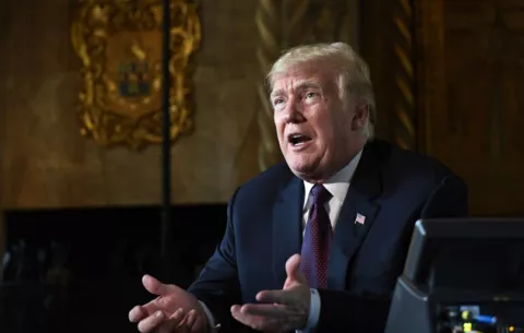 Exasesor de Donald Trump ingresa a prisión durante 14 días por la trama rusa