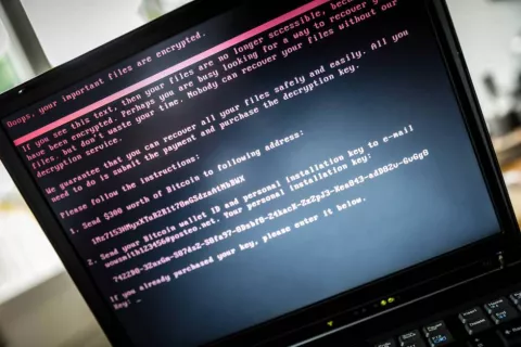 México alerta de posibles ataques cibernéticos contra las redes sociales del Estado