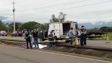 Pierde la vida al ser atropellado en la vía rumbo a Boquete