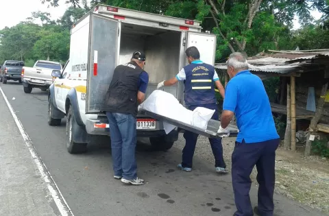 Pierde la vida al ser arrollado en Renacimiento
