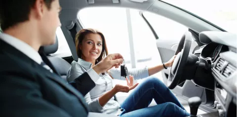 El peligroso olor del auto nuevo