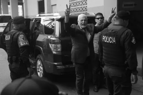 Justicia y política: Martinelli