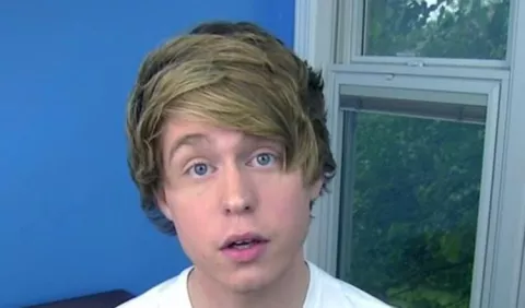 Youtuber podría ir a la cárcel por pornografía infantil