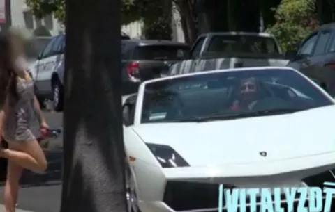 ¿Te subirías a un Lamborghini con un desconocido?