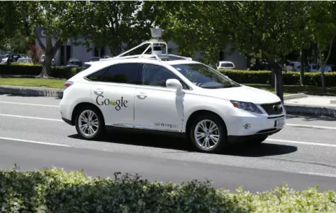 ¿Cómo Google logró legalizar autos sin conductor?