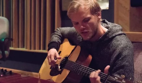 Lanzarán disco póstumo de Avicii