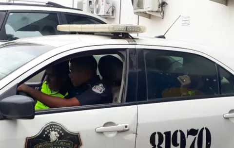 Dictan detención provisional para implicado en crimen de docente santeño