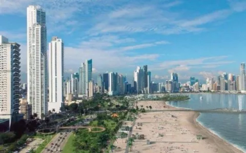 Alcaldía  aclara que las  playas de la Bahía de Panamá no estarán listas para bañarse cuando concluyan los trabajos 