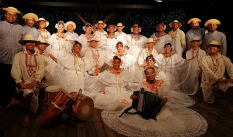 Panamá celebra el Día Mundial del Folklore con varios galardones