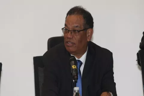Aprueban por insistencia proyecto sobre impuesto a bebidas azucaradas