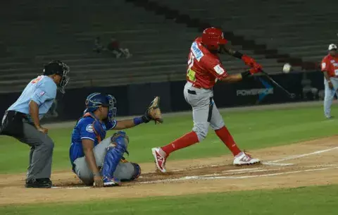Fedebeis recula y no define límite de edad en nacional de béisbol mayor