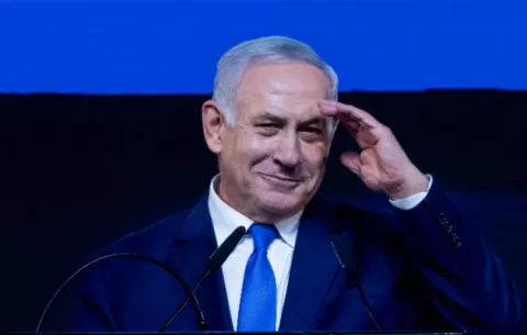 Tanto Gantz como Netanyahu se declaran ganadores en unos comicios muy reñidos