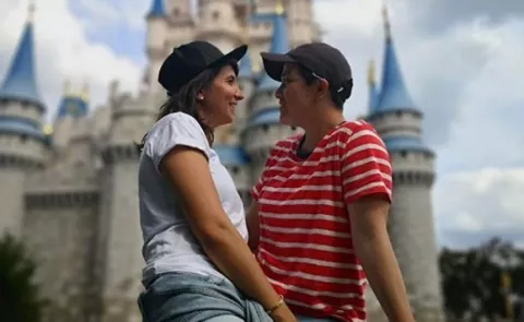 'Nunca escondí mi homosexualidad', dice actriz de la telenovela 'Betty en NY'