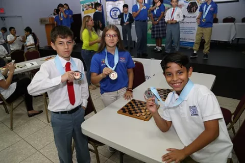 Tomas Jefferson School ganó Olimpiadas del Conocimiento