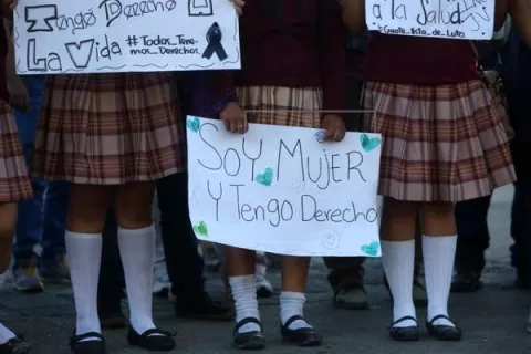 Agrupaciones buscan acabar con el matrimonio infantil en República Dominicana