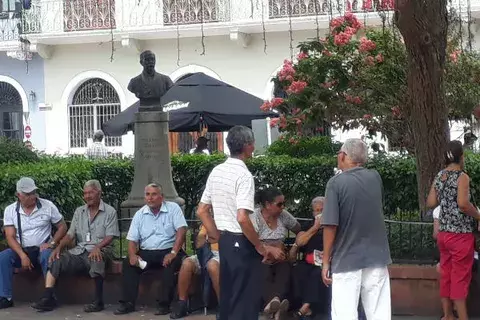 Representantes de los jubilados y del Gobierno pactan nueva reunión para el 12 de diciembre