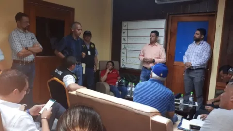 Acuerdan la construcción de una garita de seguridad en Caldera