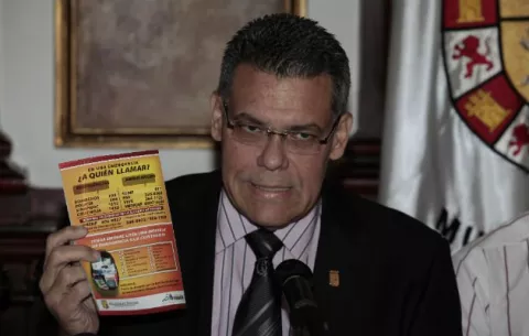 Bosco Vallarino y el empresario Gili Ovadía guardan silencio
