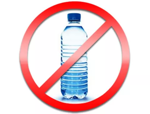 San Francisco prohíbe la venta de agua embotellada