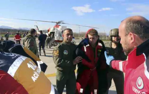 Autoridades panameñas investigan naufragio de buque en Turquía que dejó seis muertos