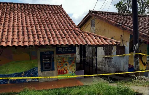 Moradores de la Costa Arriba de Colón piden que devuelvan el cajero en Portobelo