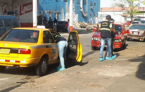 Balaceras se registran en dos calles de la ciudad de Colón, se reportan heridos 