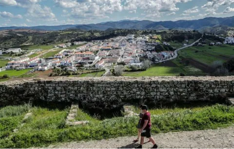 Buscan  encontrar la calma que les falta en la ciudad
