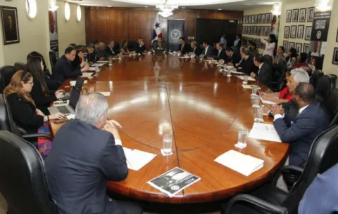 Fedecámaras reitera su compromiso con el desarrollo del país